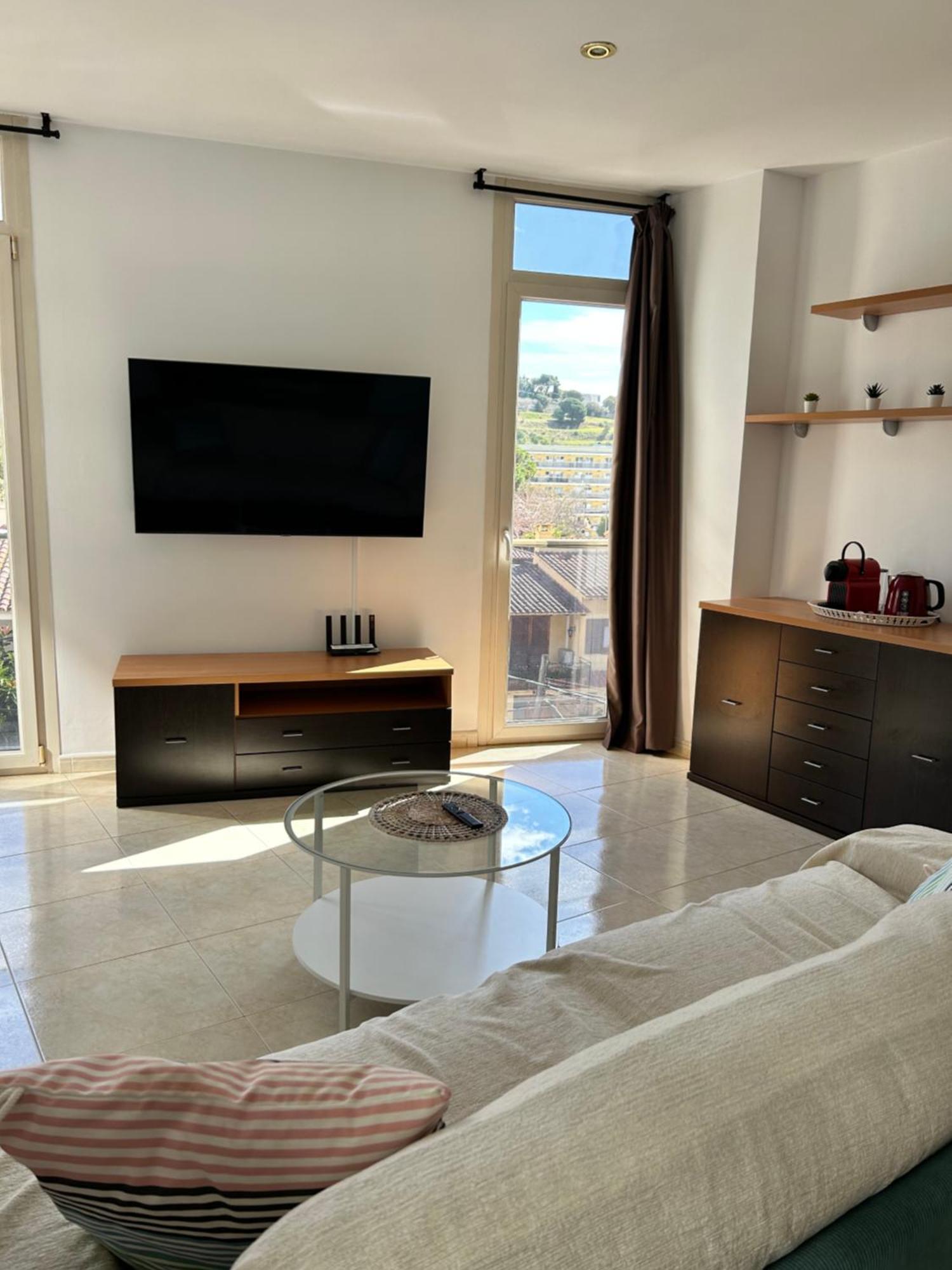 Apartaments Superiors Mtb Only Couples Lloret de Mar Exterior foto