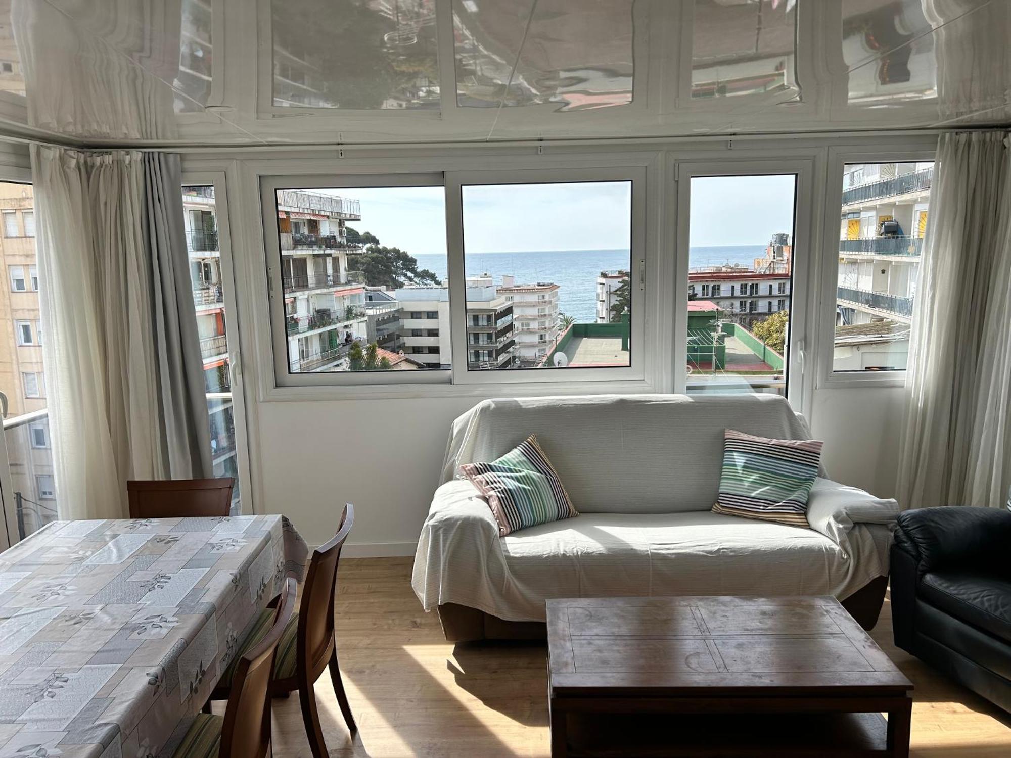 Apartaments Superiors Mtb Only Couples Lloret de Mar Exterior foto
